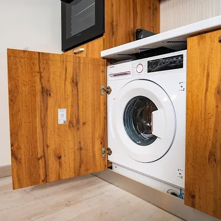 Indigen Vibe Rin Grand דירה