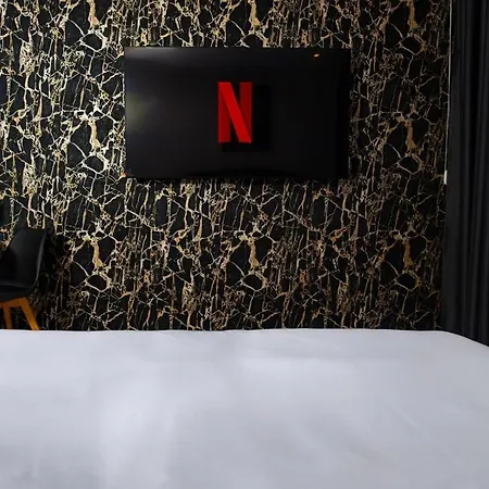 Indigen Vibe Rin Grand דירה *